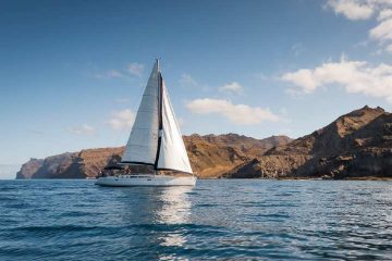 Karolka Mogan saliling boat trip