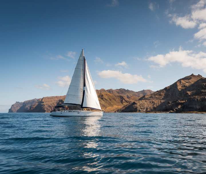 Karolka Mogan saliling boat trip